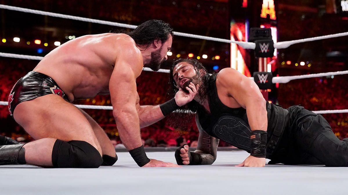WWE में ड्रू मैकइंटायर के खिलाफ रोमन रेंस का पलड़ा है काफी ज्यादा भारी