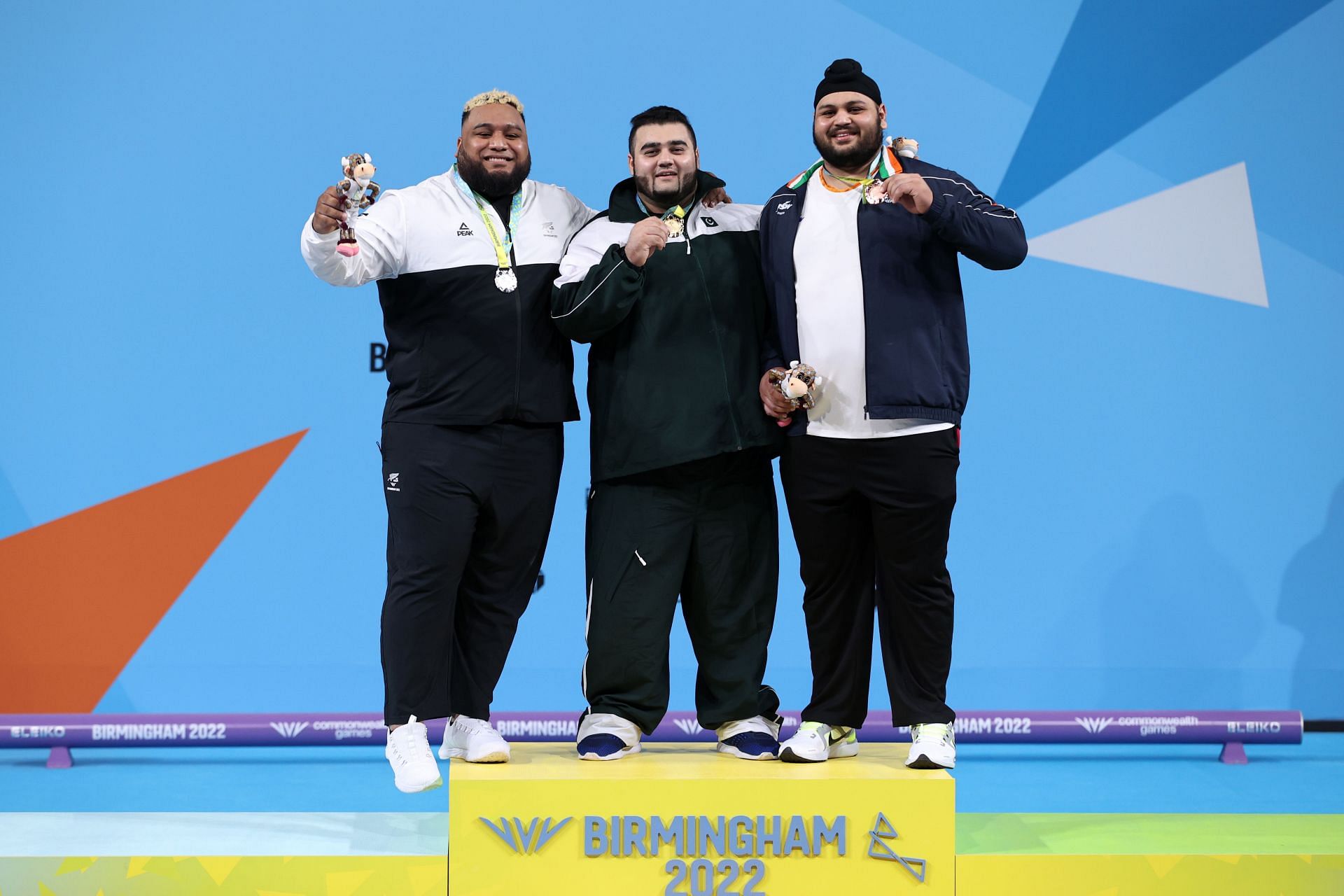 Weightlifting - Commonwealth Games: Day 6
