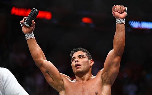 Paulo Costa celebrates his UFC 278 victory