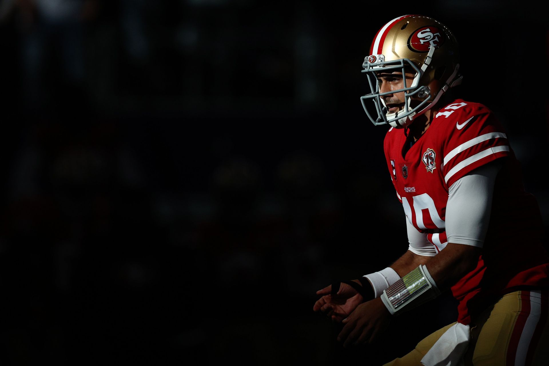 Jimmy Garoppolo, 49ers finalizing restructured contract to keep QB