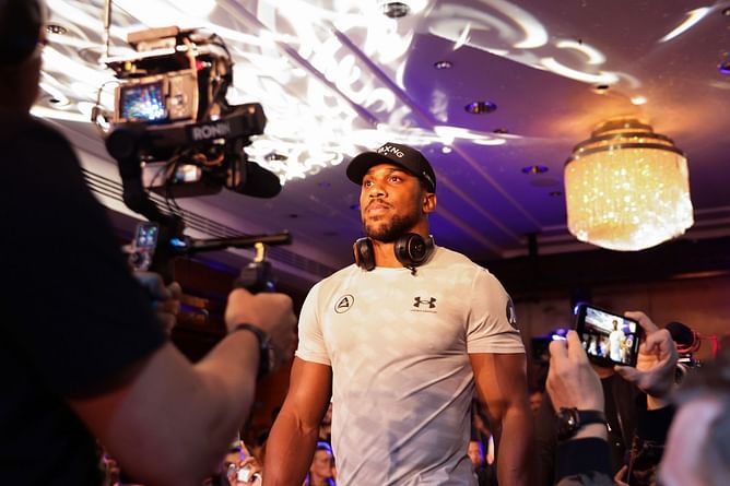"Saturday is all that matters" - Anthony Joshua says sparring during training is irrelevant to fight performance