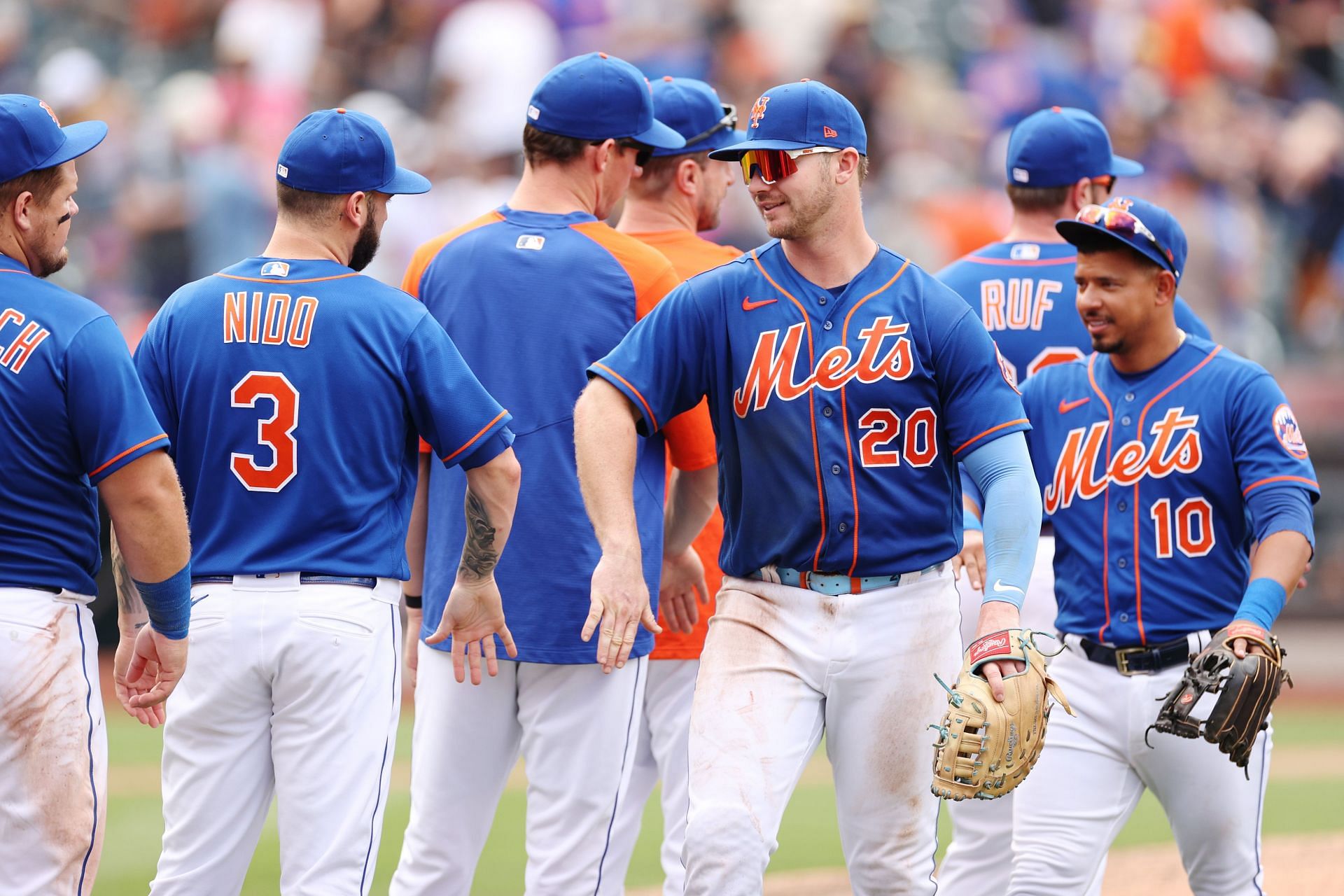 Cincinnati Reds v New York Mets