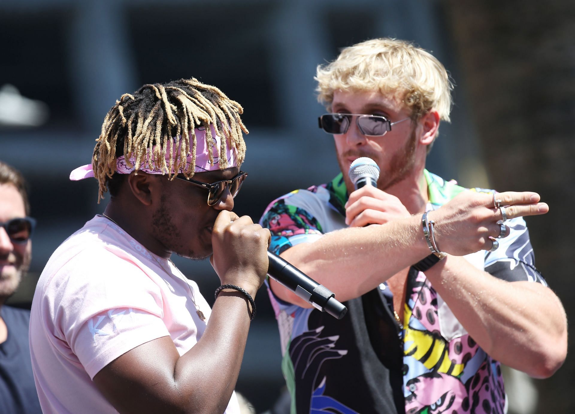 YouTubers KSI (L), and Logan Paul (R).