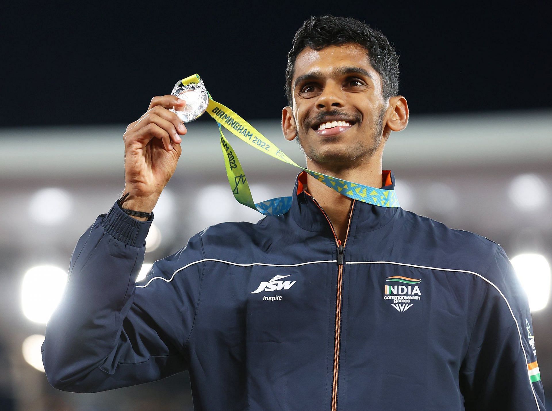 श्रीशंकर ने कॉमनवेल्थ खेलों में पुरुष लॉन्ग जम्प का सिल्वर मेडल जीता है।