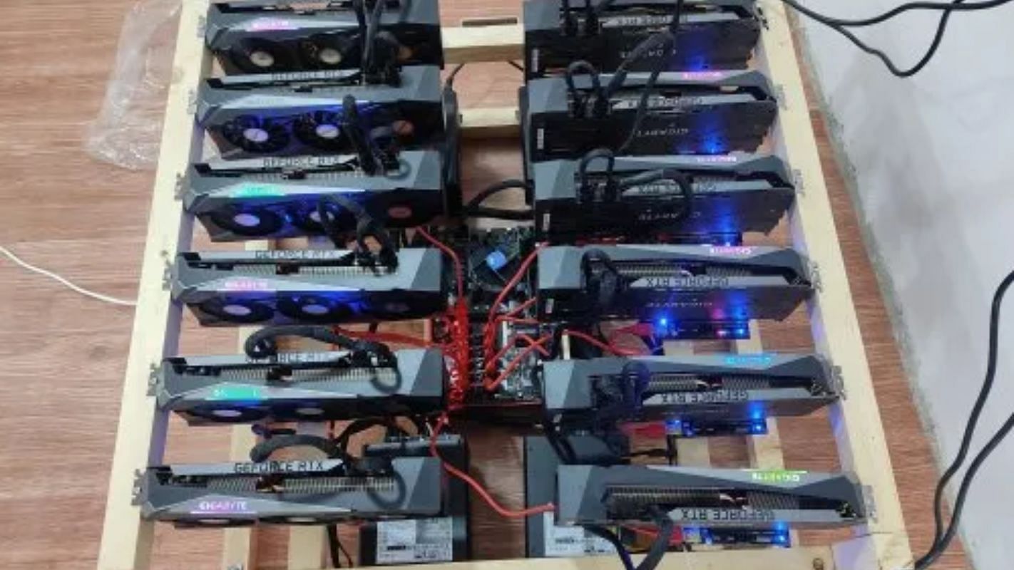 A GPU mining rig (Image via Indiamart)