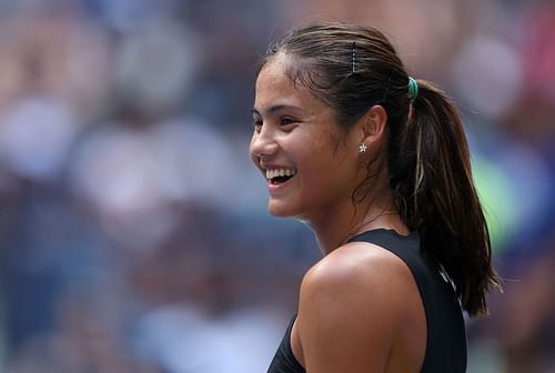 Emma Raducanu looks on during a practice session at the 2022 US Open