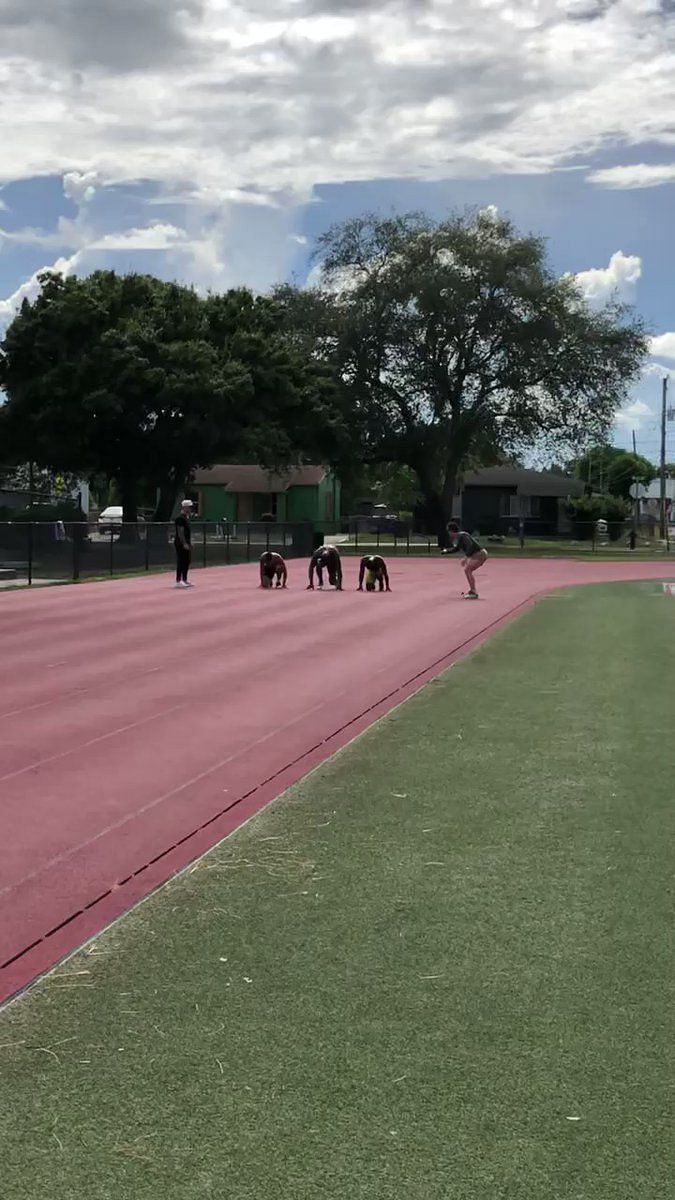 Terrell Owens runs insane 4.38 40-yard dash time — at 48 years old