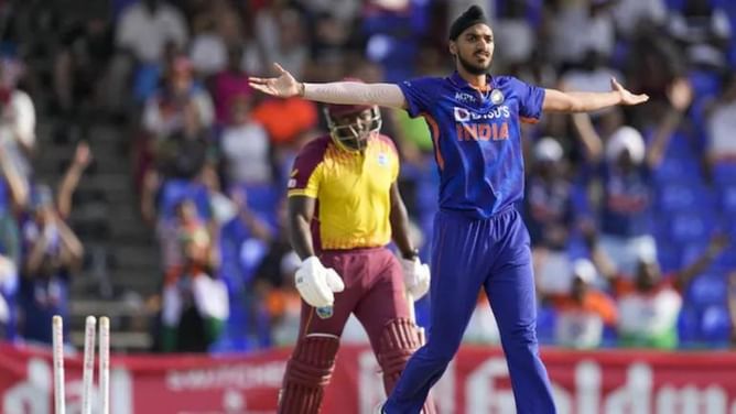 IND vs WI 2022:"He should play because he is one of the best"- Saba Karim on Arshdeep Singh ahead of Asia Cup