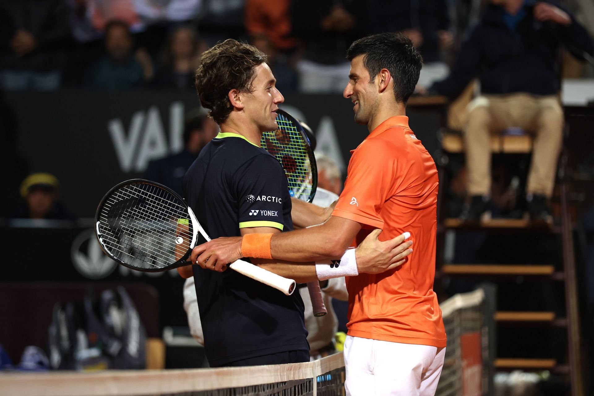 Casper Ruud and Novak Djokovic at the 2022 Internazionali BNL D&#039;Italia.