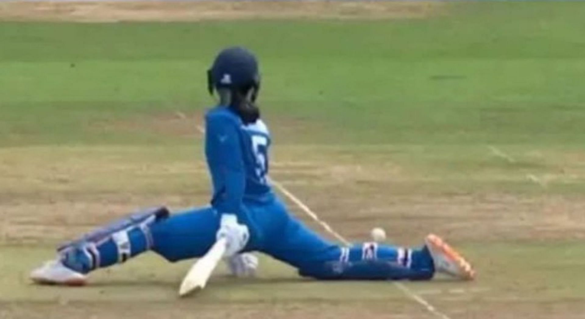 Jemimah Rodrigues ended up in a position similar to what MS Dhoni found himself in [Pic credits: Twitter]