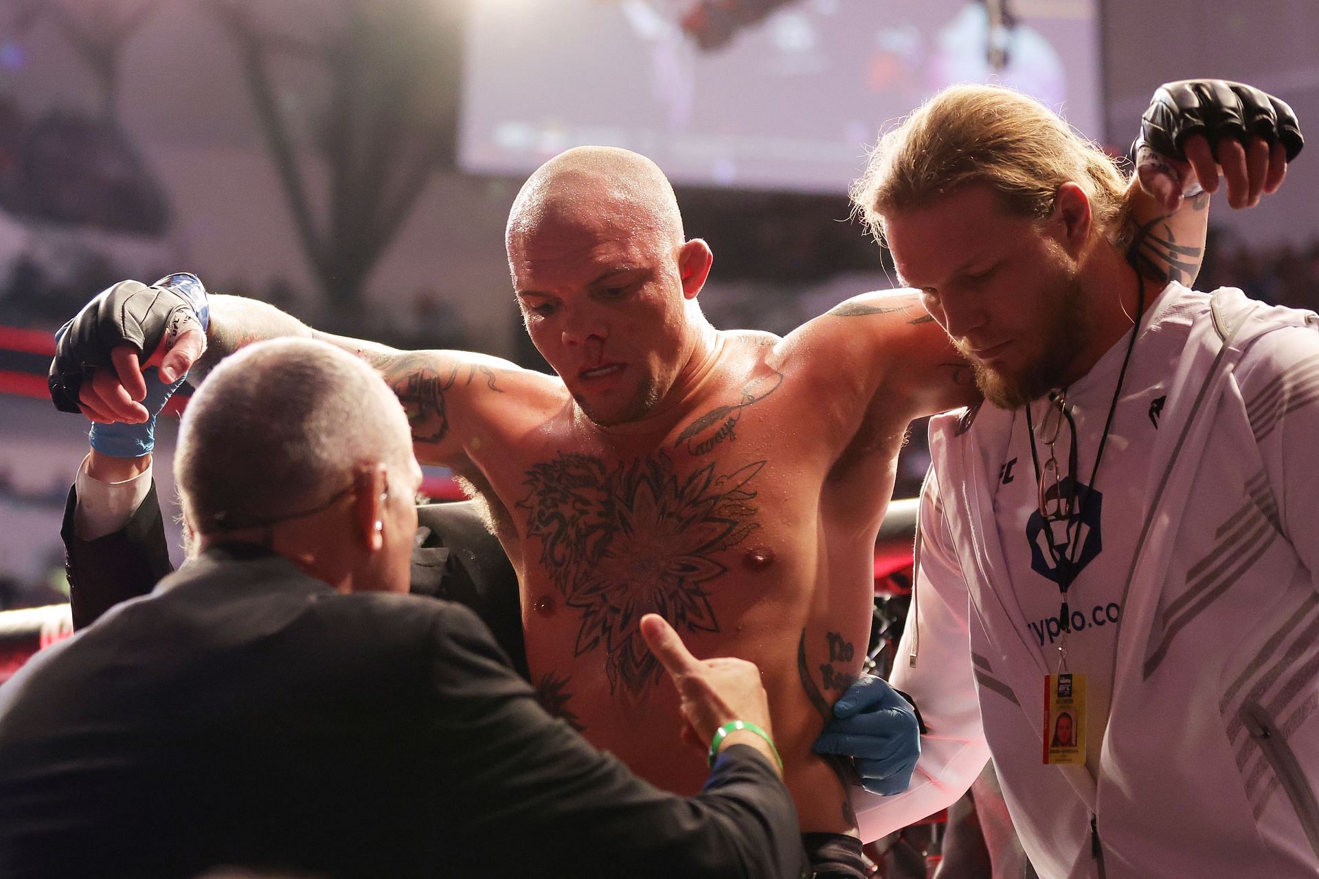UFC light heavyweight Anthony Smith at UFC 277 (Image courtesy of Getty)