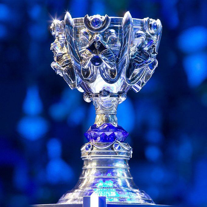 Riot Games Tiffany & Co. League of Legends world championship trophy  Summoner's Cup