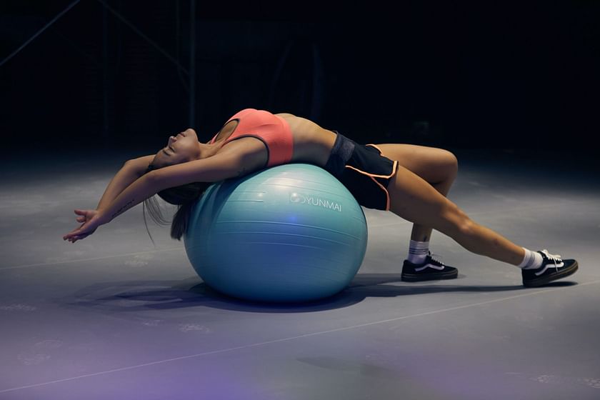 6 Best Upper Body Flexibility Exercises For Women