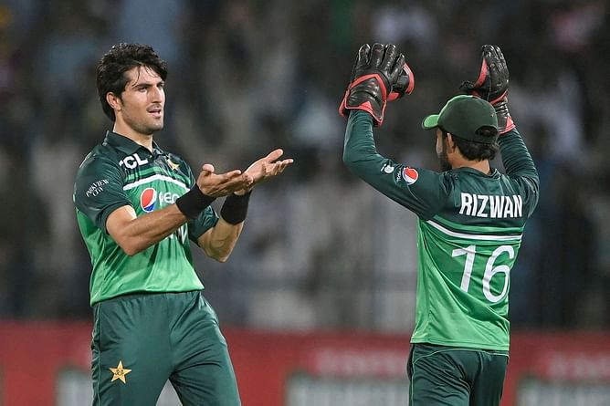 Asia Cup 2022: Pakistan pacer Mohammad Wasim Jr suffers back pain during practice, doubtful against India - Reports