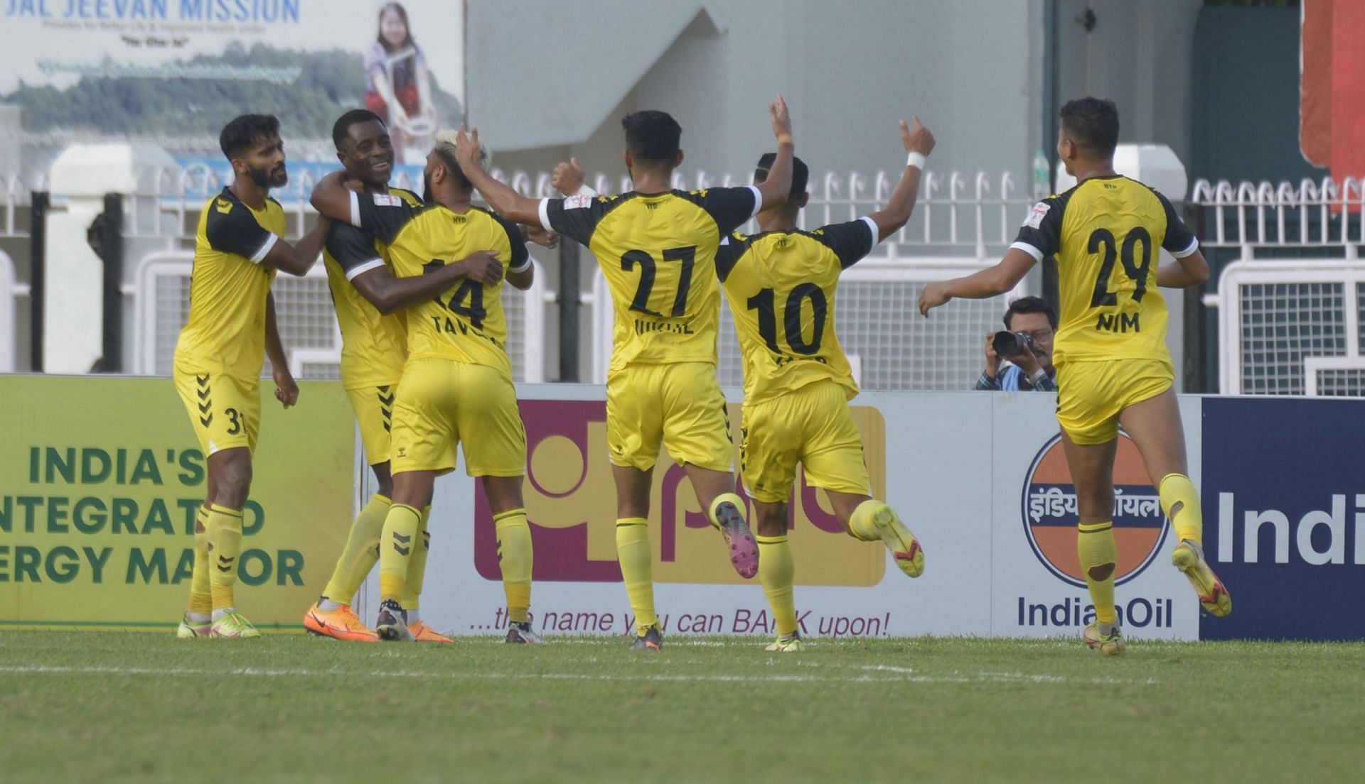 HFC players celebrate their win against CFC. [Credits: Suman Chattopadhyay / www.Imagesoclutionr.in]