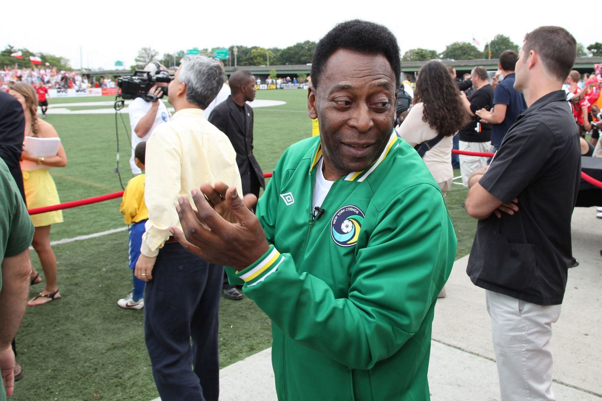 Legendary Pele and World-Renowned New York Cosmos Score a Comeback