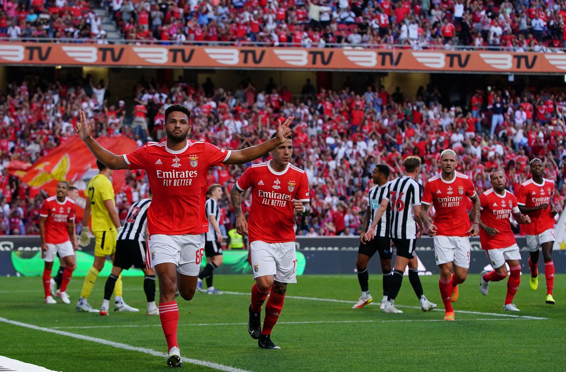 SL Benfica v Newcastle United - Eusebio Cup