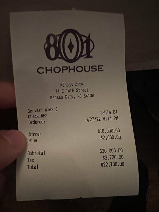 Chiefs veterans prank rookie Skyy Moore with massive dinner bill