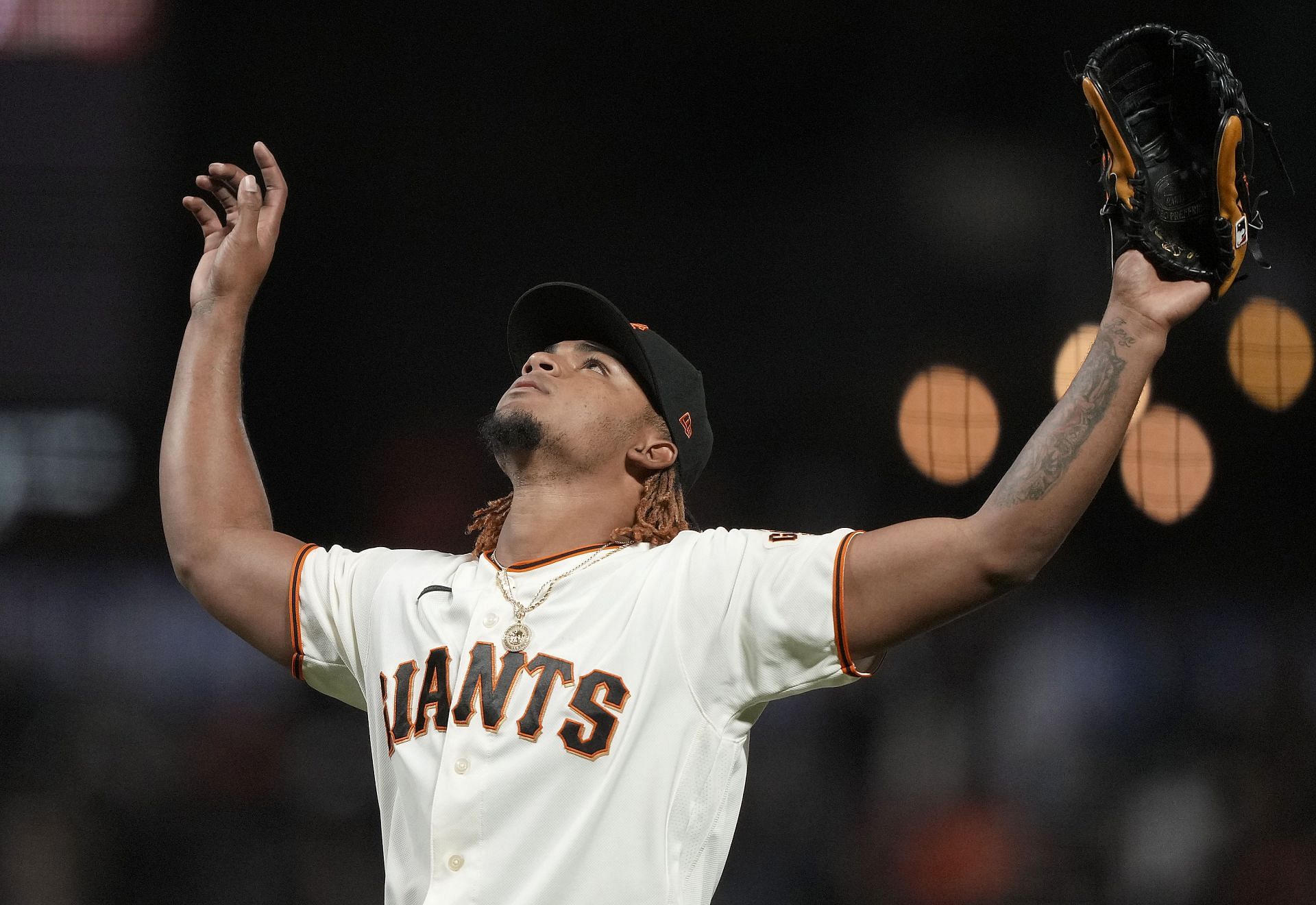 Camilo Doval celebrates a strikeout to end the game and cinch the win for the Giants.