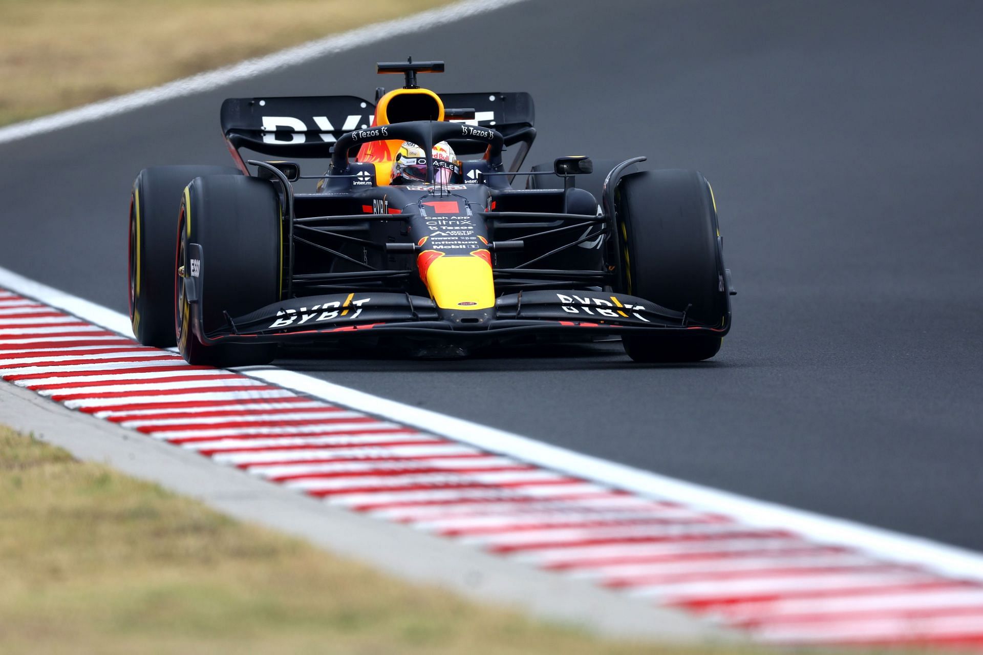 Red Bull driver Max Verstappen in action during the 2022 F1 Hungarian GP (Photo by Francois Nel/Getty Images)