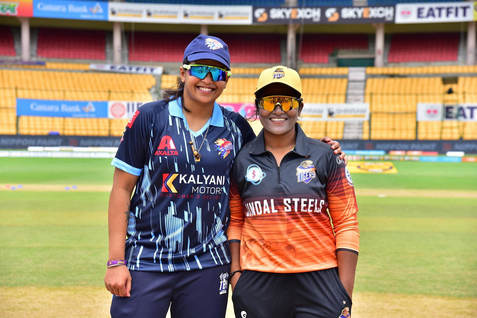 Veda Krishnamurthy and G Divya captained the Bengaluru Blasters and the Hubli Tigers respectively (Courtesy: maharajat20.cricket)