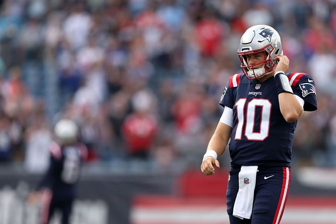 NFL analyst predicts Patriots' Mac Jones to have a down year due to key coaching omission