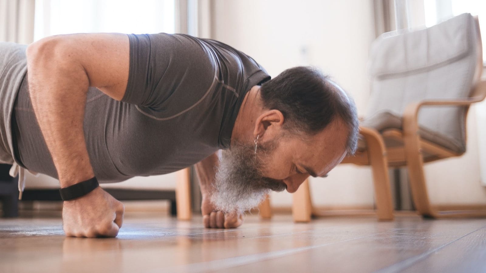 6 Best Exercises for Men in Their Sixties
