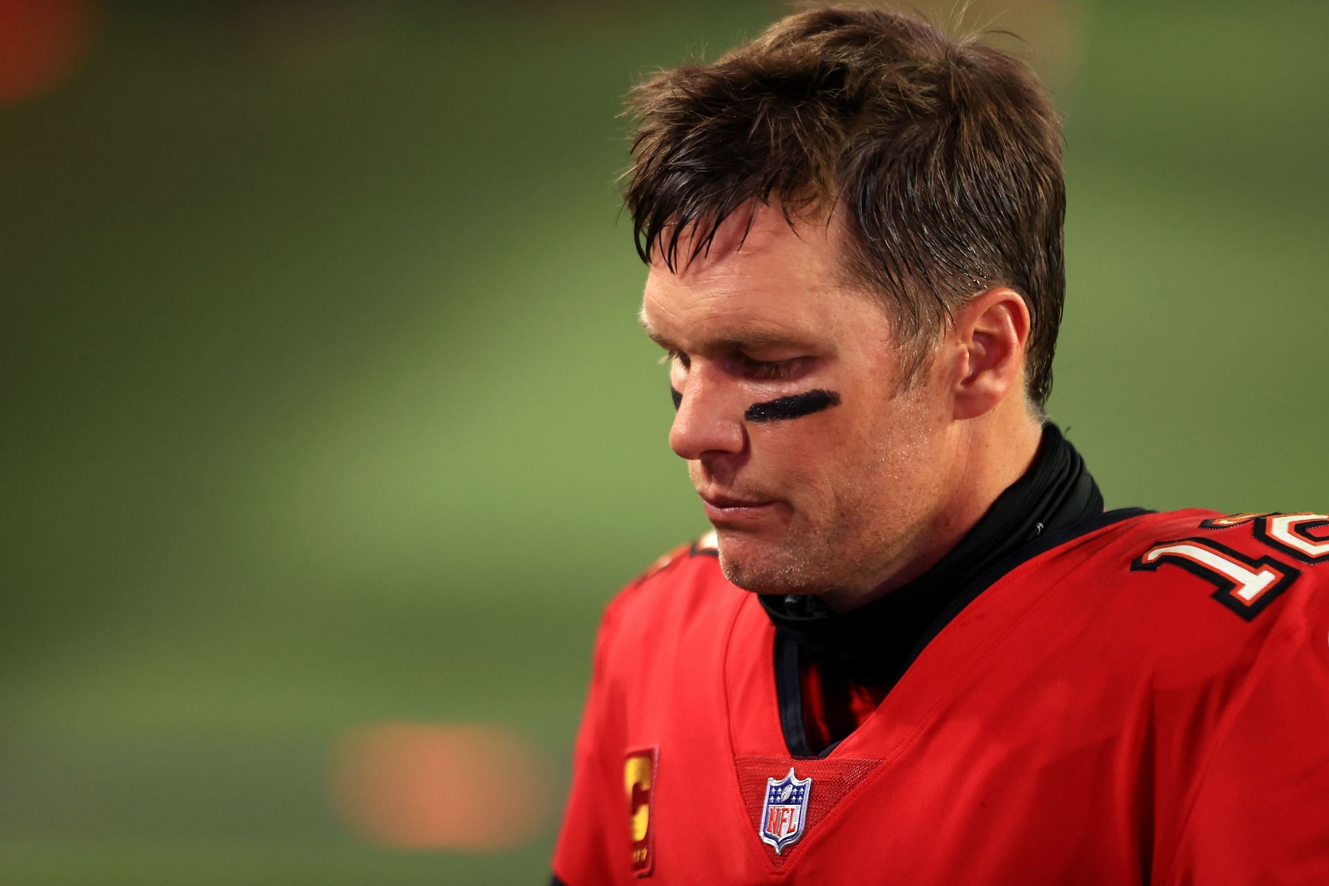 WATCH: Tom Brady shows no signs of slowing down throwing dimes upon return  to Buccaneers' practice facility following mysterious hiatus