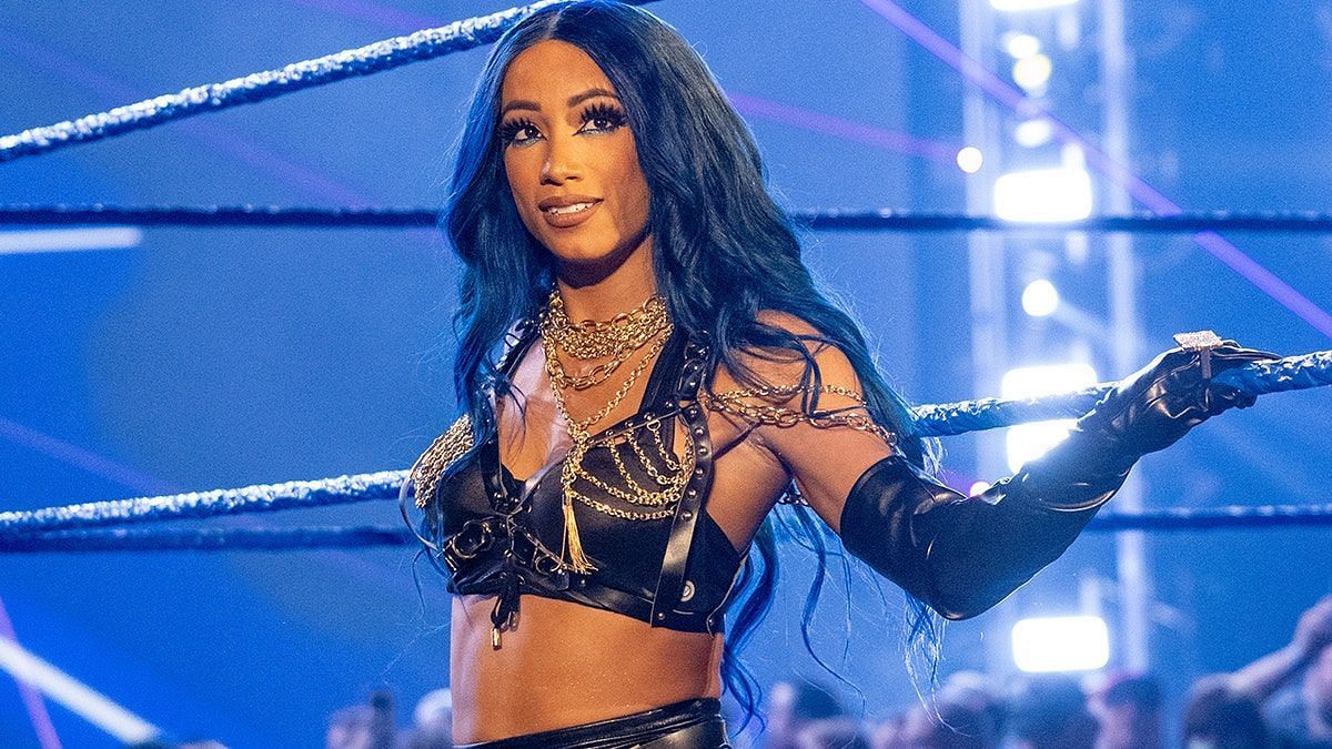 Sasha Banks and Naomi&#039;s status with WWE is still up in the air!