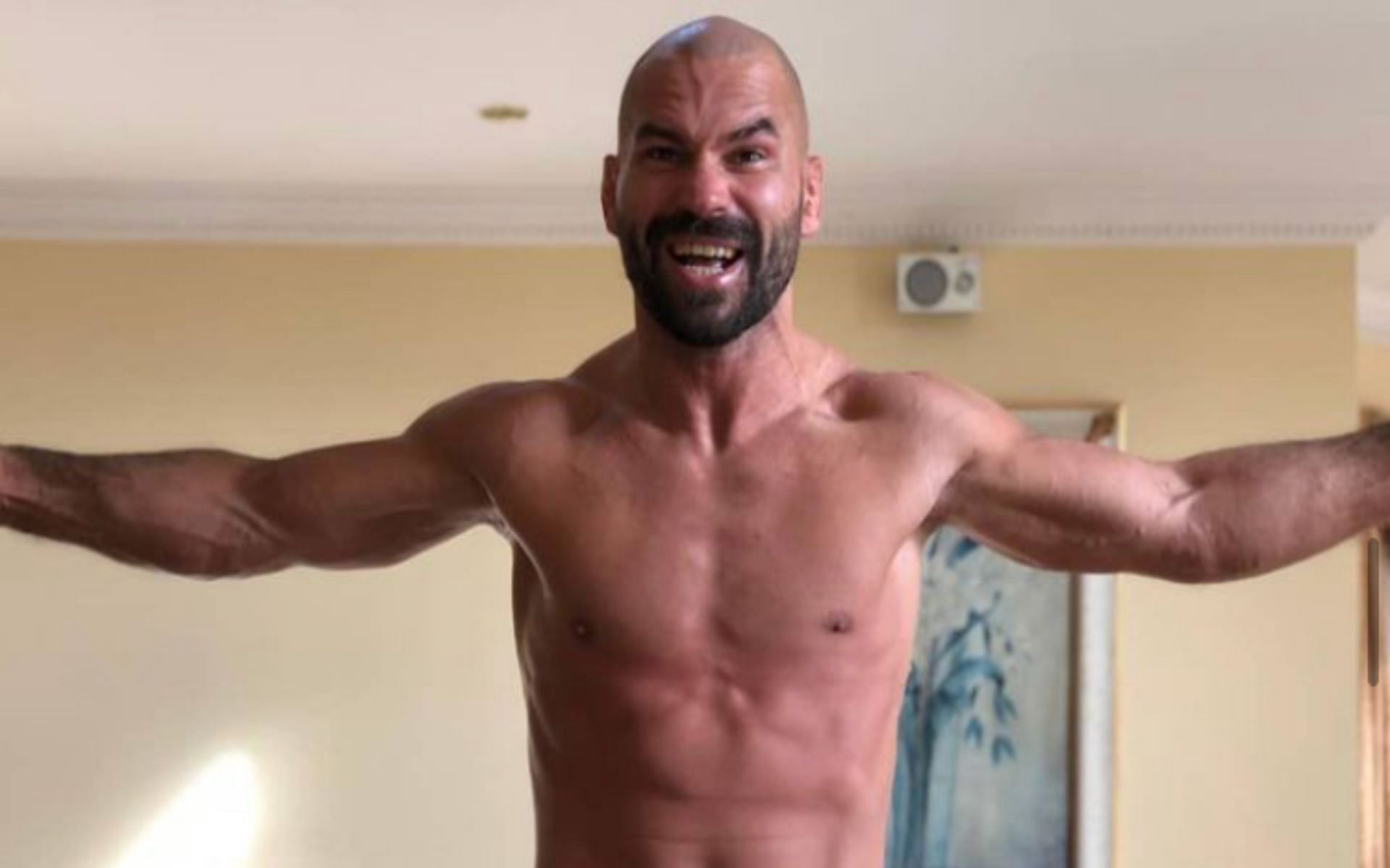 Artem Lobov [Image Courtesy: @rushammer /Instagram]