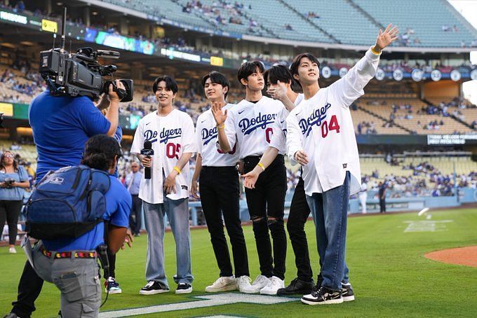 sofi on X: Enhypen at LA Dodgers Korea Night!