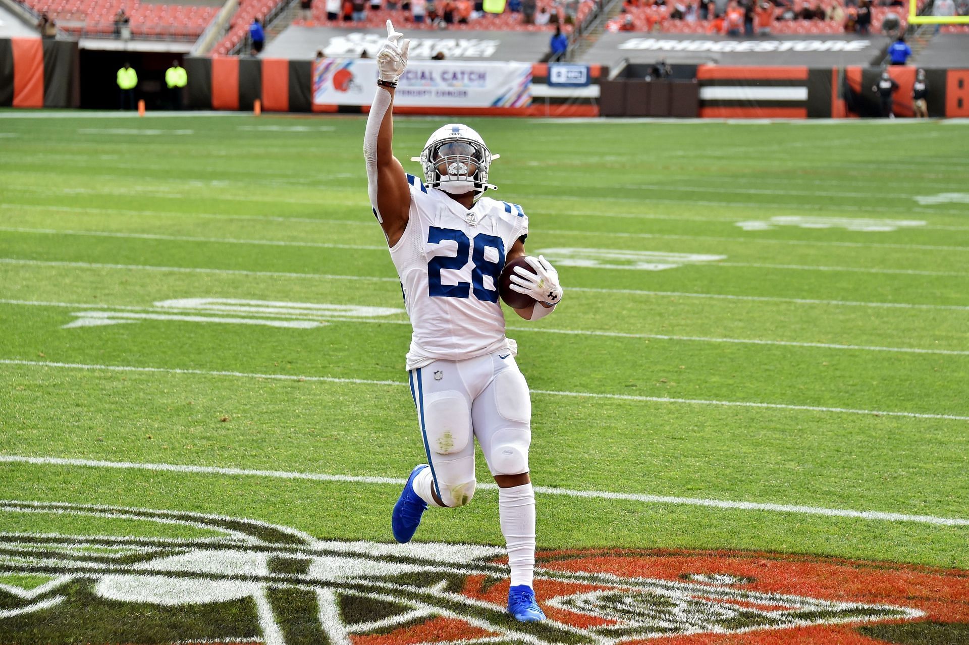 Indianapolis Colts  v Cleveland Browns