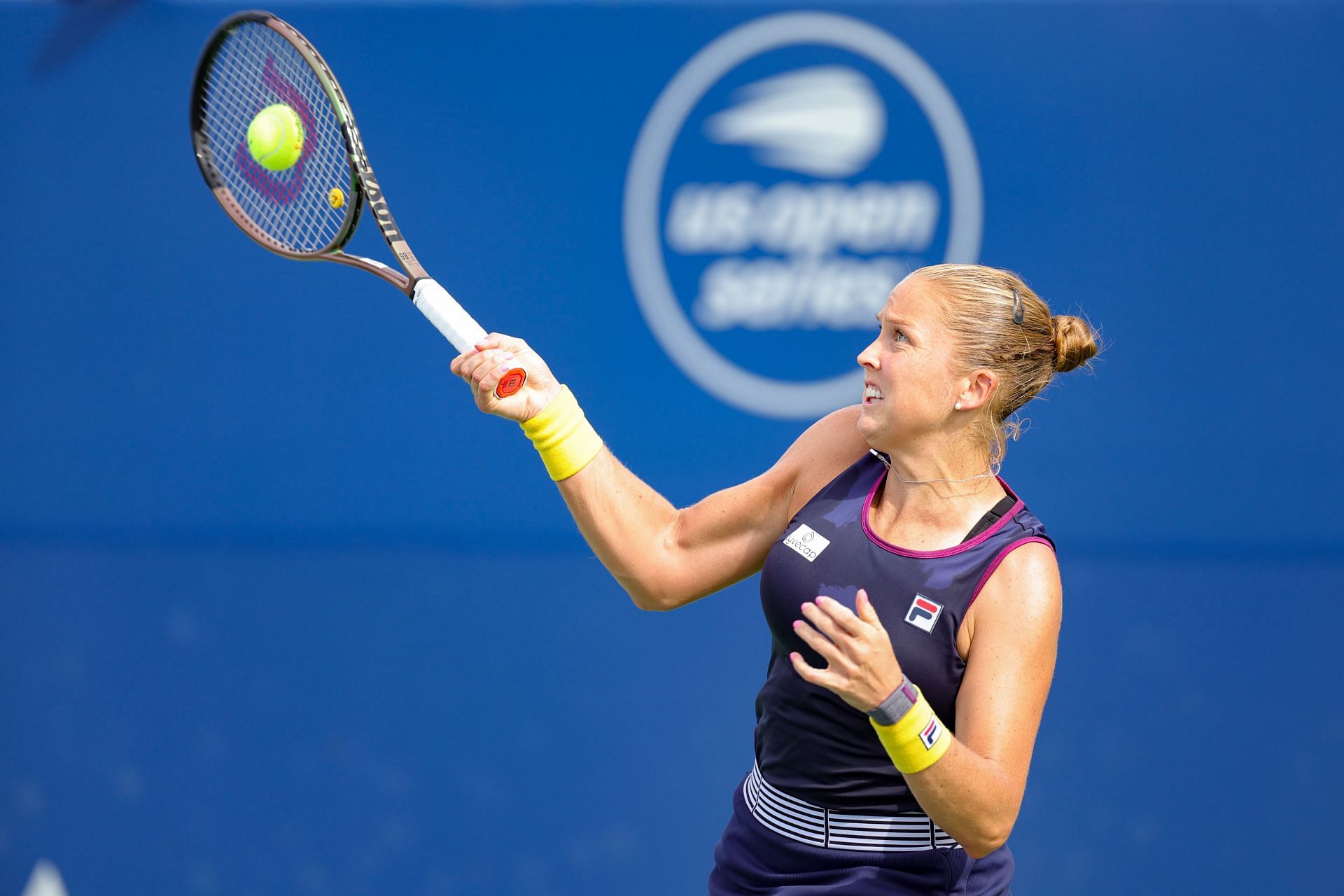 Shelby Rogers in action at the Mubadala Silicon Valley Classic