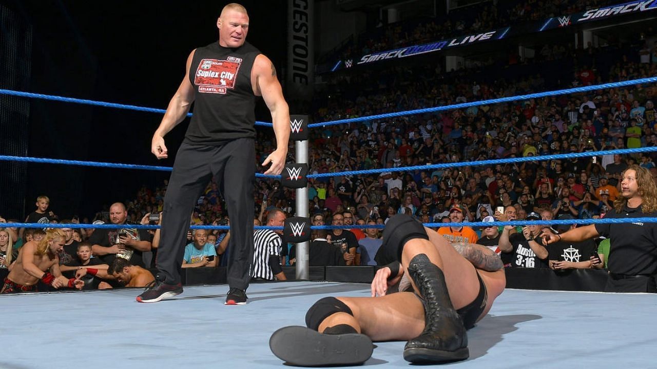 WWE सुपरस्टार्स ब्रॉक लैसनर और रैंडी ऑर्टन
