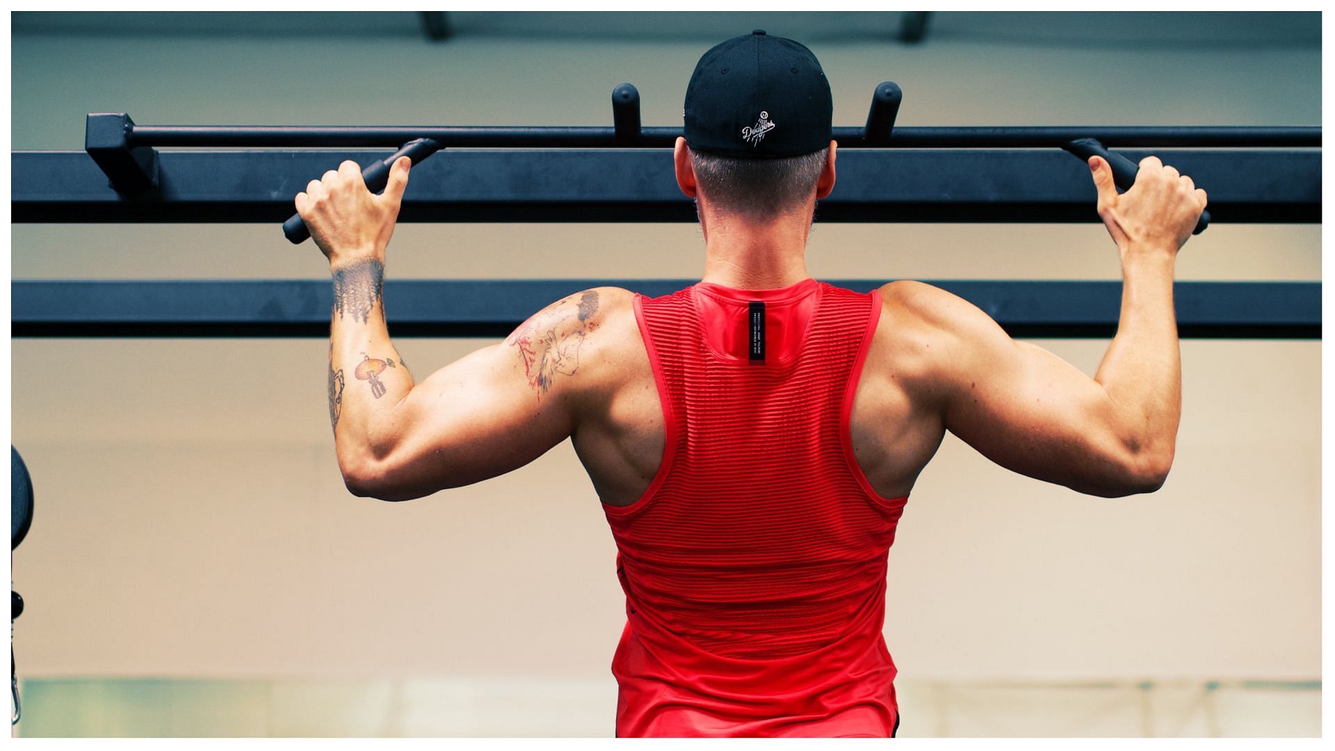 Best pull exercises beginners can include in their workout (Image via Unsplash/Gordon Cowie)