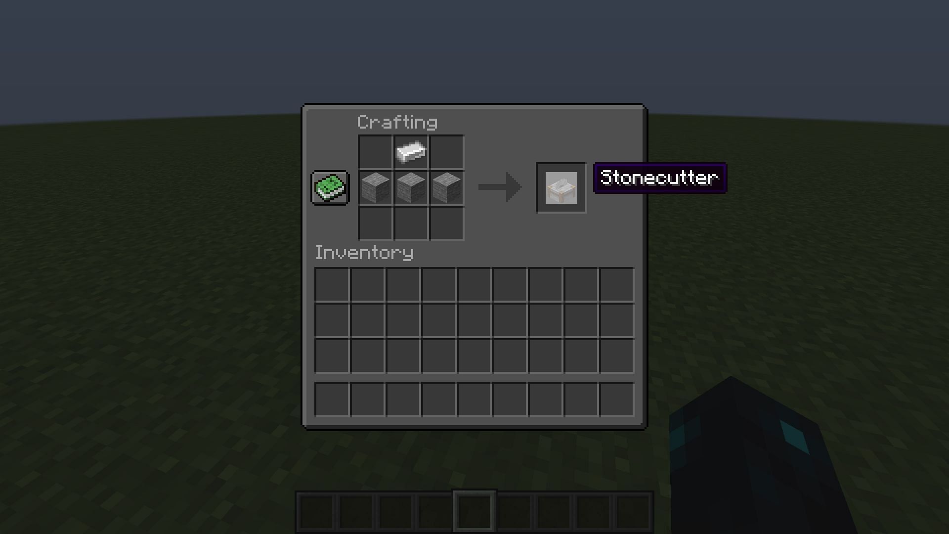 The stonecutter crafting recipe in Minecraft (Image via Mojang)