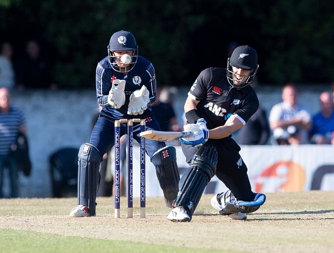 5 cricketers who scored a hundred for two countries