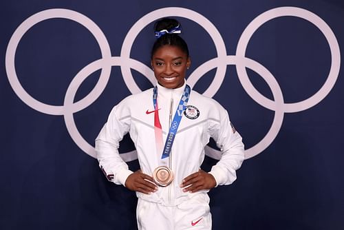 Simone Biles at the Rio Olympics (Image via Reuters/Mike Blake)