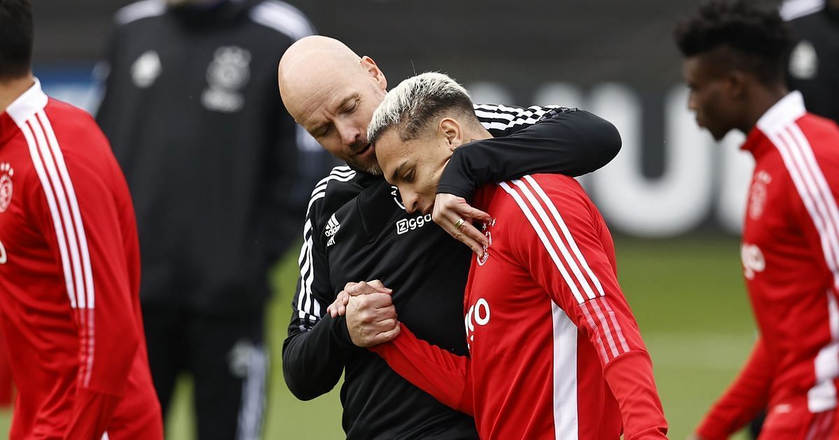 Ten Hag reunited with his former winger (image per Mirror)