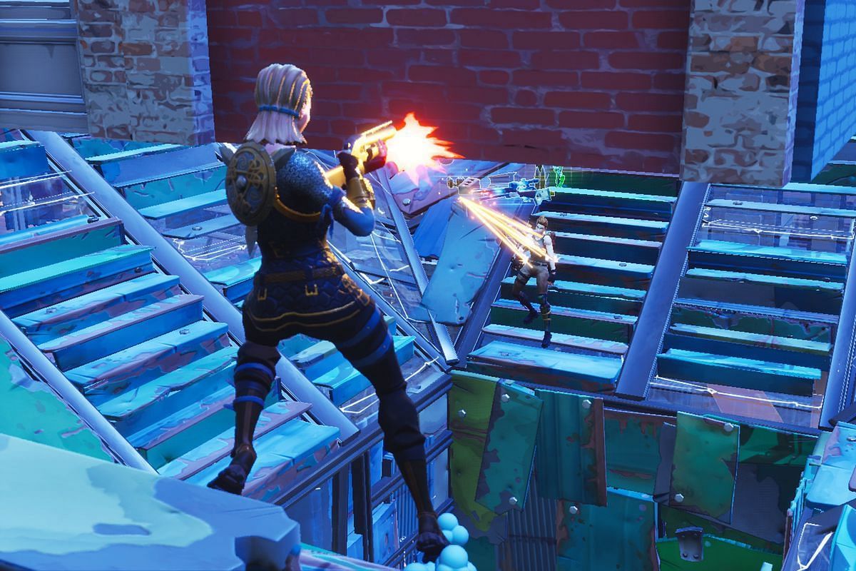 Eliminating a player is addictive (Image via Epic Games)