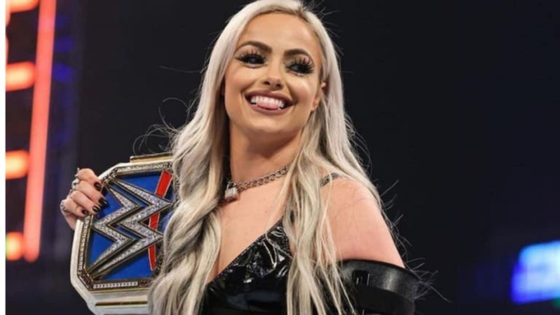 Liv sends a oneword message to recently returned WWE Superstar