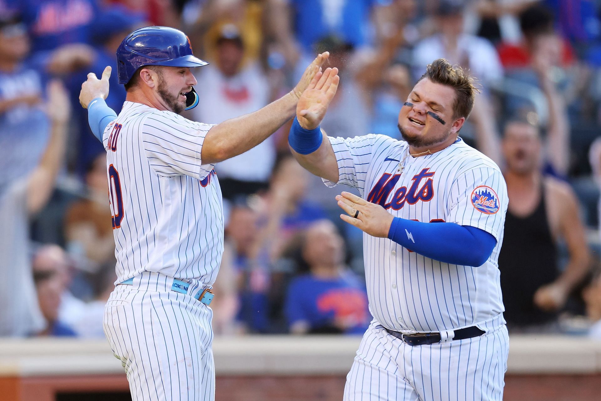 Daniel Vogelbach sports new braids for Mets' doubleheader