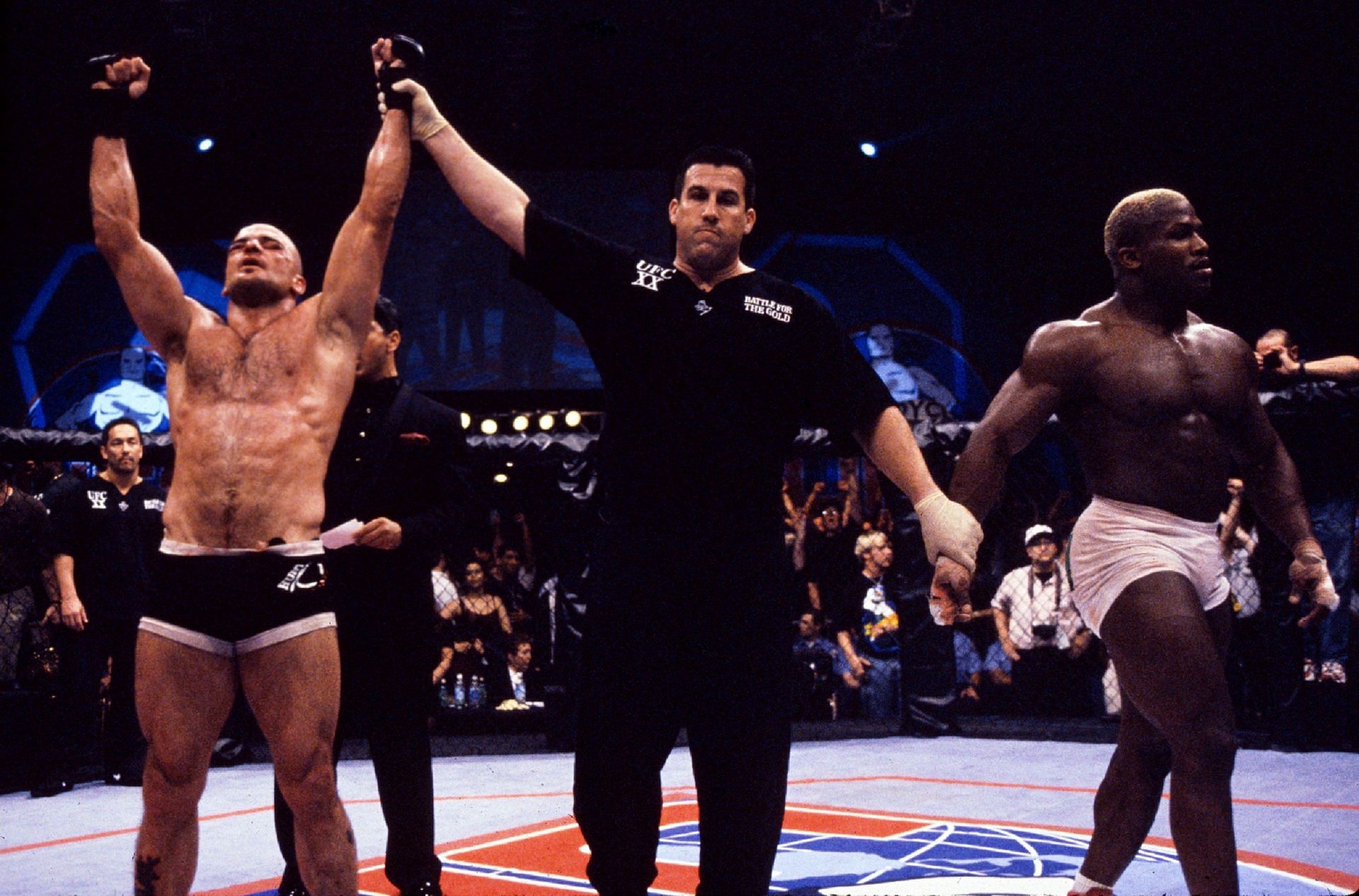 Bas Rutten won the heavyweight title in controversial fashion - and then never defended it