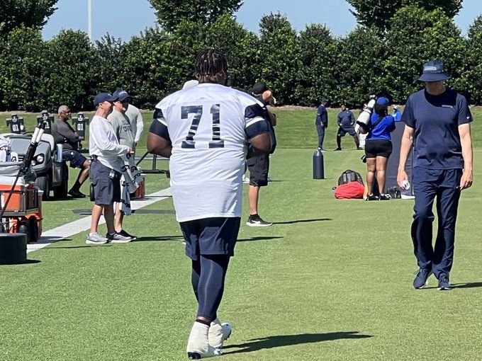 Walker] Jason Peters on once calling Dallas arrogant “I'm excited. This my  home state. … I don't call [the #Cowboys] arrogant. I call it swagger.” —  “I couldn't pass it up —