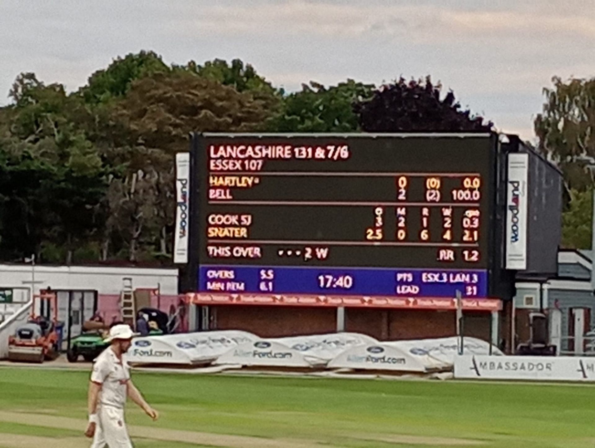 7 रन पर 6 विकेट गिरने के बावजूद जीता मैच