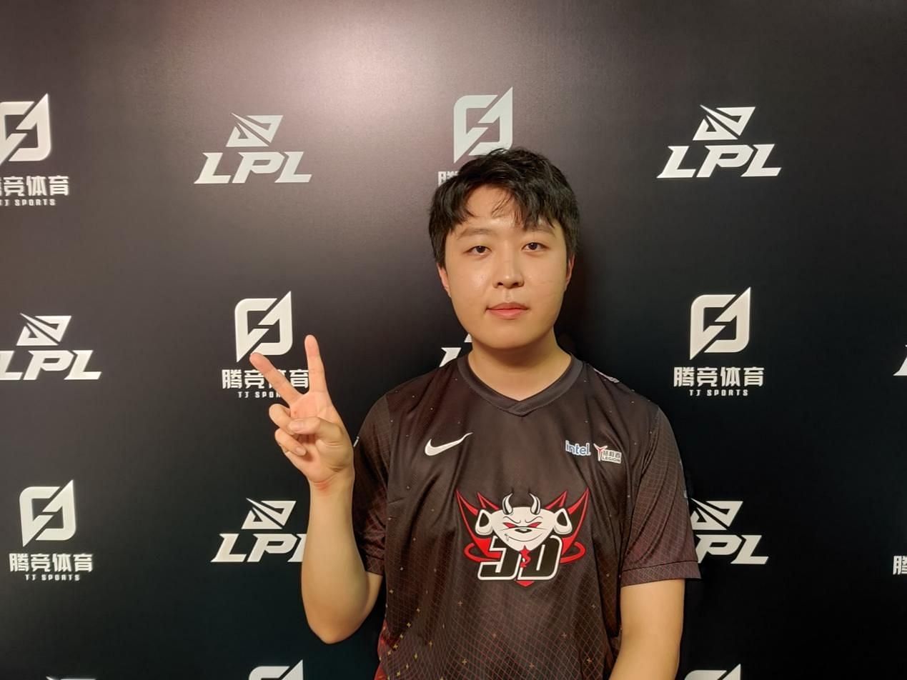 South Korean import Kanavi is known for playing bruisers in juntle (Image via Riot Games)
