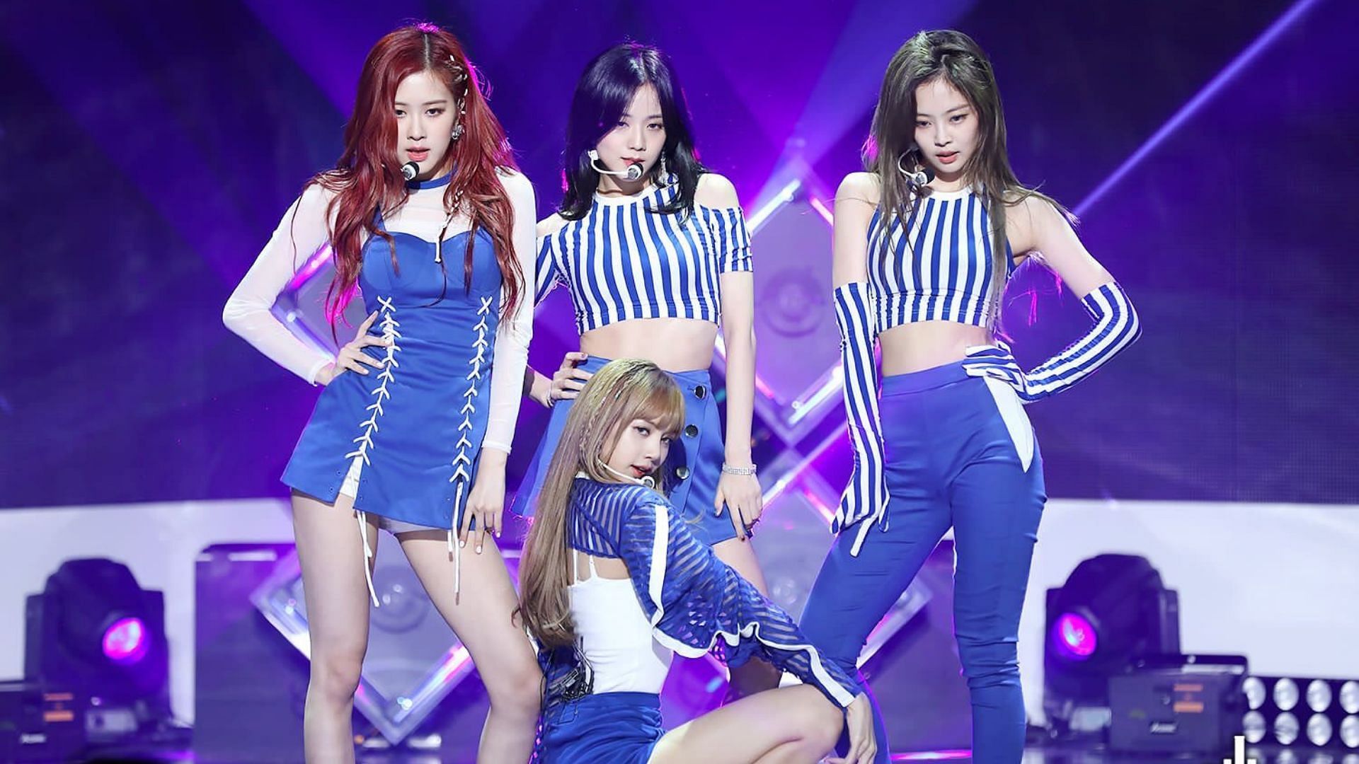 BLACPINK (Image via Getty)
