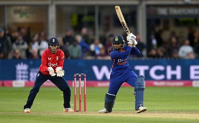 IND vs ENG 2022: "India will need to make her role in the team clearer" - Anjum Chopra on all-rounder Dayalan Hemalatha