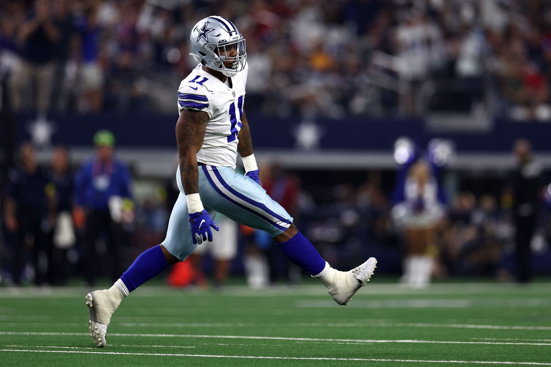 Cowboys LB Micah Parsons joining Undisputed on weekly basis