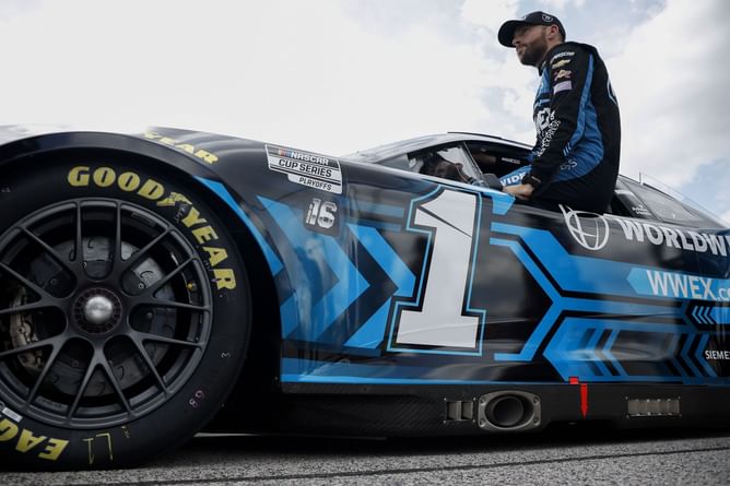 "I want to go get 60-points this weekend" - Ross Chastain has his sights set on Round of 12 stating NASCAR Kansas race this weekend